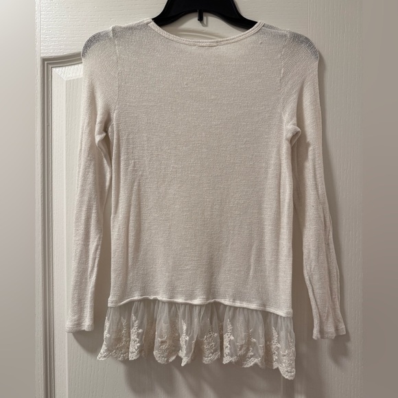 Soprano White Long Sleeve Top with Lace Hem - Picture 4 of 4